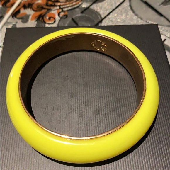 C . Wonder Initial  bracelet yellow outside /copper inside - Picture 11 of 13